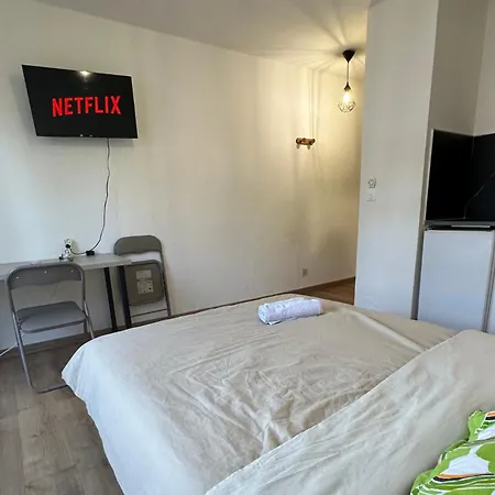 Sublime Studio En Hypercentre Avec Parking Prive 8